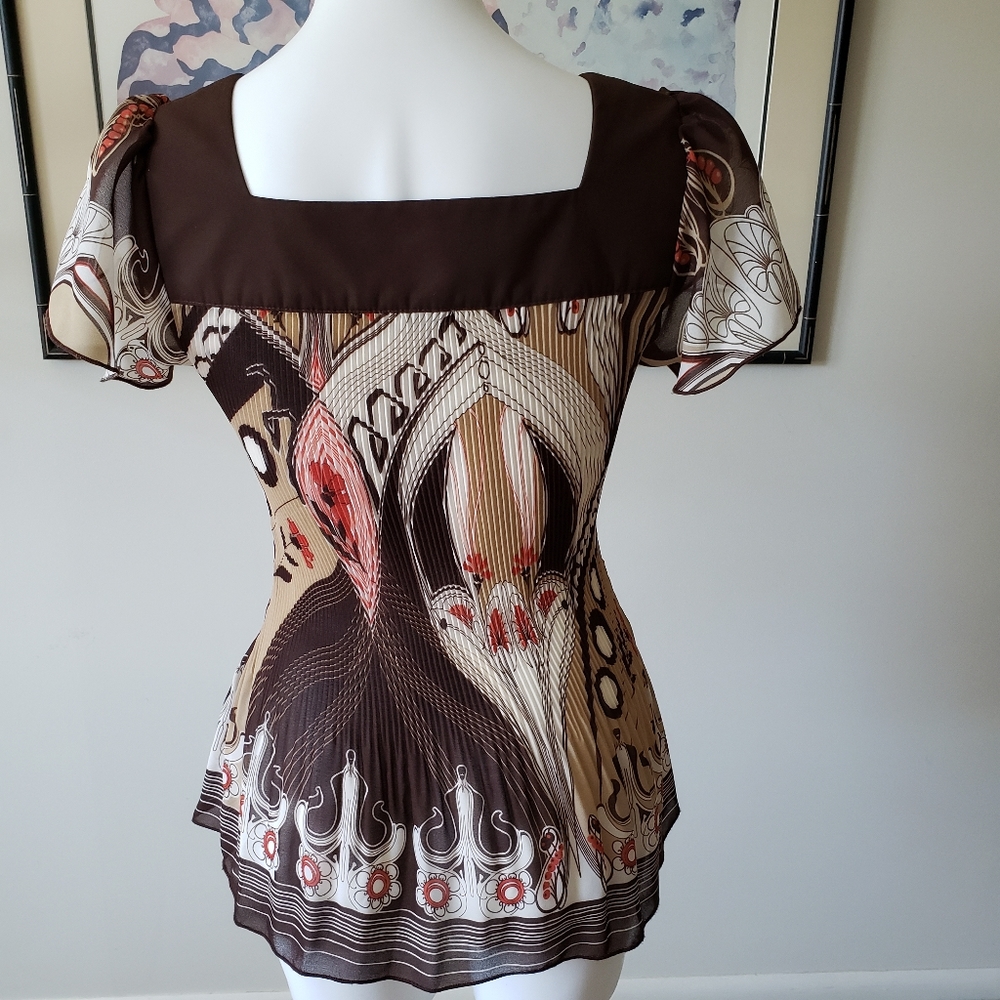 EUC Nicola Brown & Tan Pattern Crinkle Top Small - Picture 3 of 8